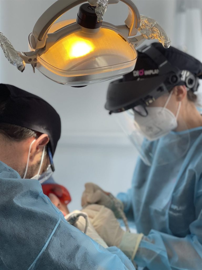 Cirurgia Oral na Clínica Pedral